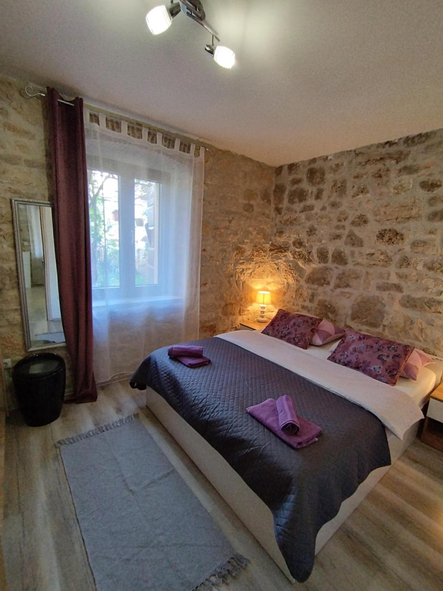 Apartmani Memic 100 M Do Plaze, Apartments Memic Only 100M From Beach Пореч Екстер'єр фото